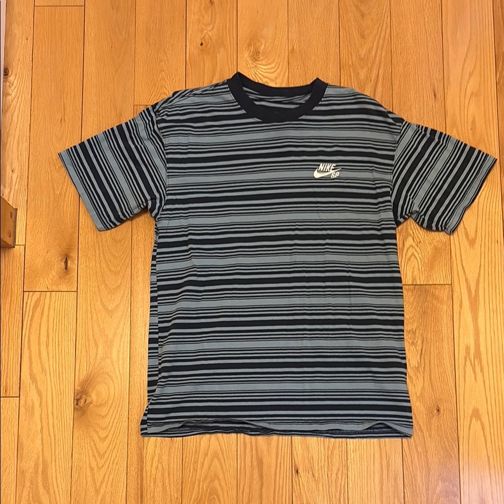 Blue stripped Nike Sb T-Shirt
